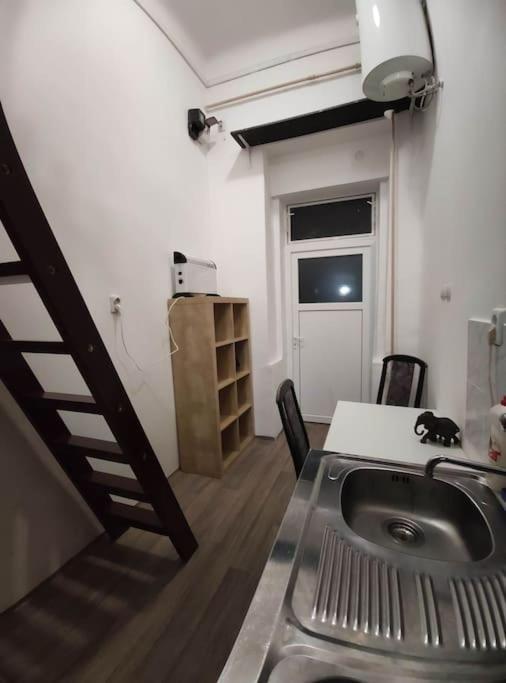 Affordable Mini Studio At Green Citypark Apartment